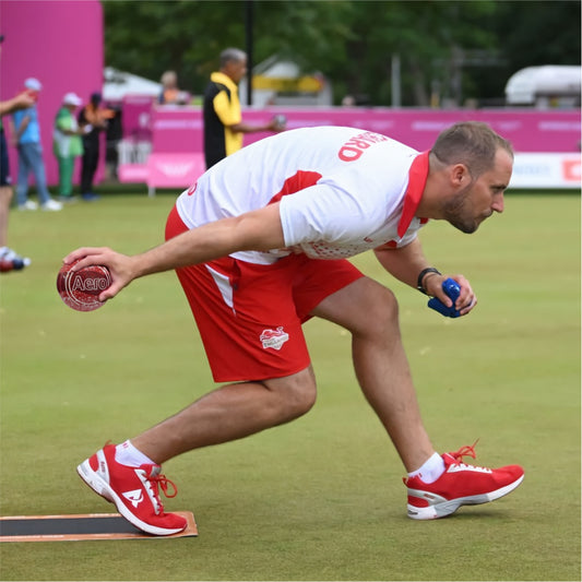 Sam Tolchard - One of the worlds best bowlers